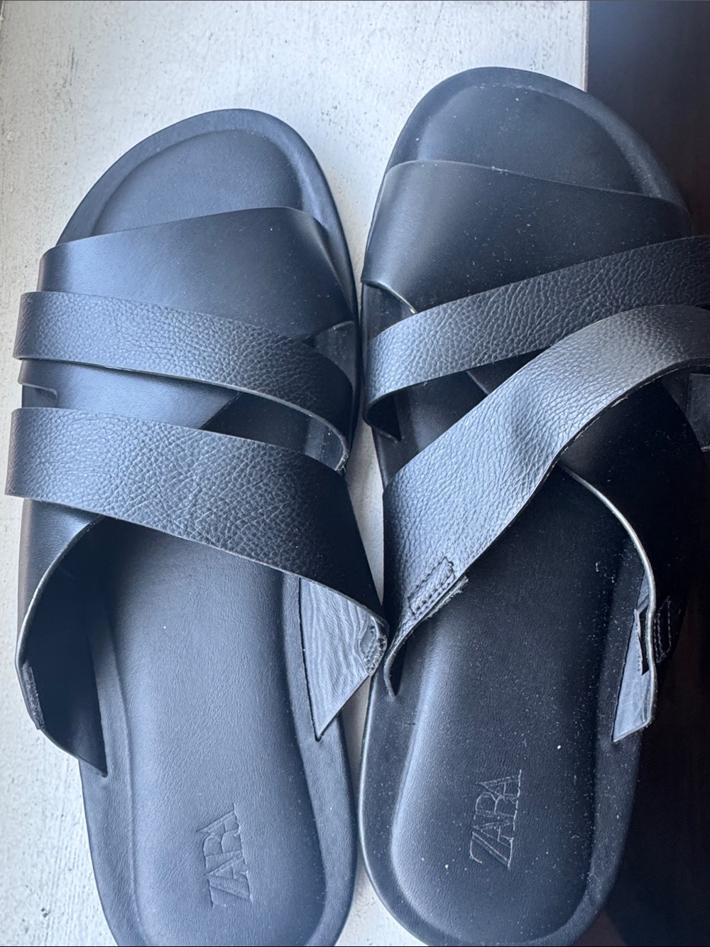 Zara Black Crisscross Strap Slide Sandals